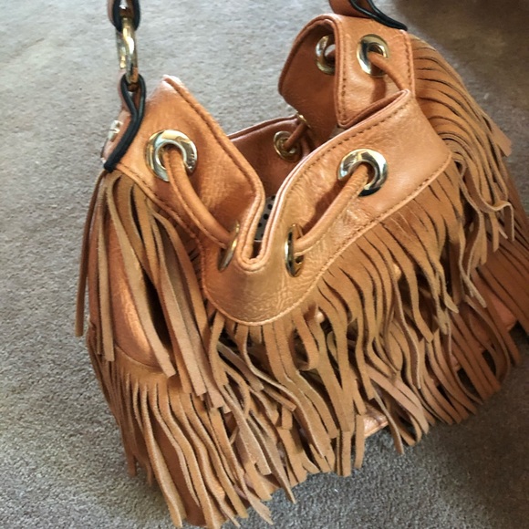 Tassel Bag - Picture 2 of 4